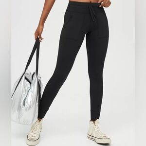 Tall OFFLINE By Aerie Warmup Pocket Legging